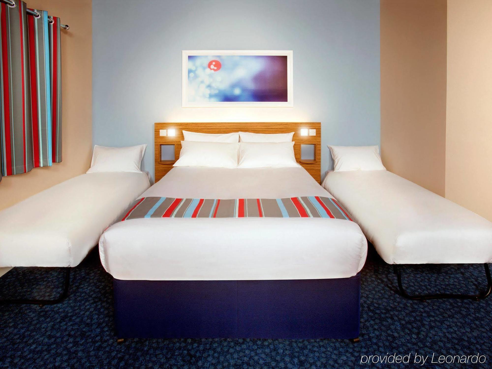 Travelodge Bath Waterside المظهر الخارجي الصورة