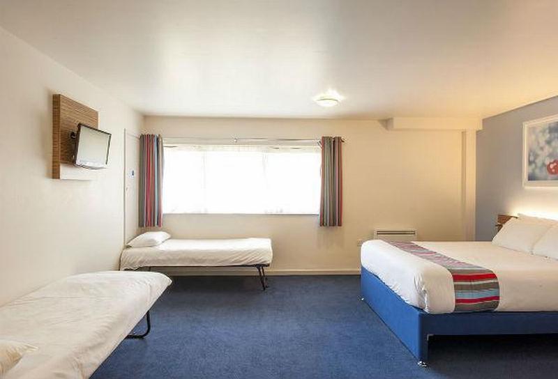 Travelodge Bath Waterside المظهر الخارجي الصورة